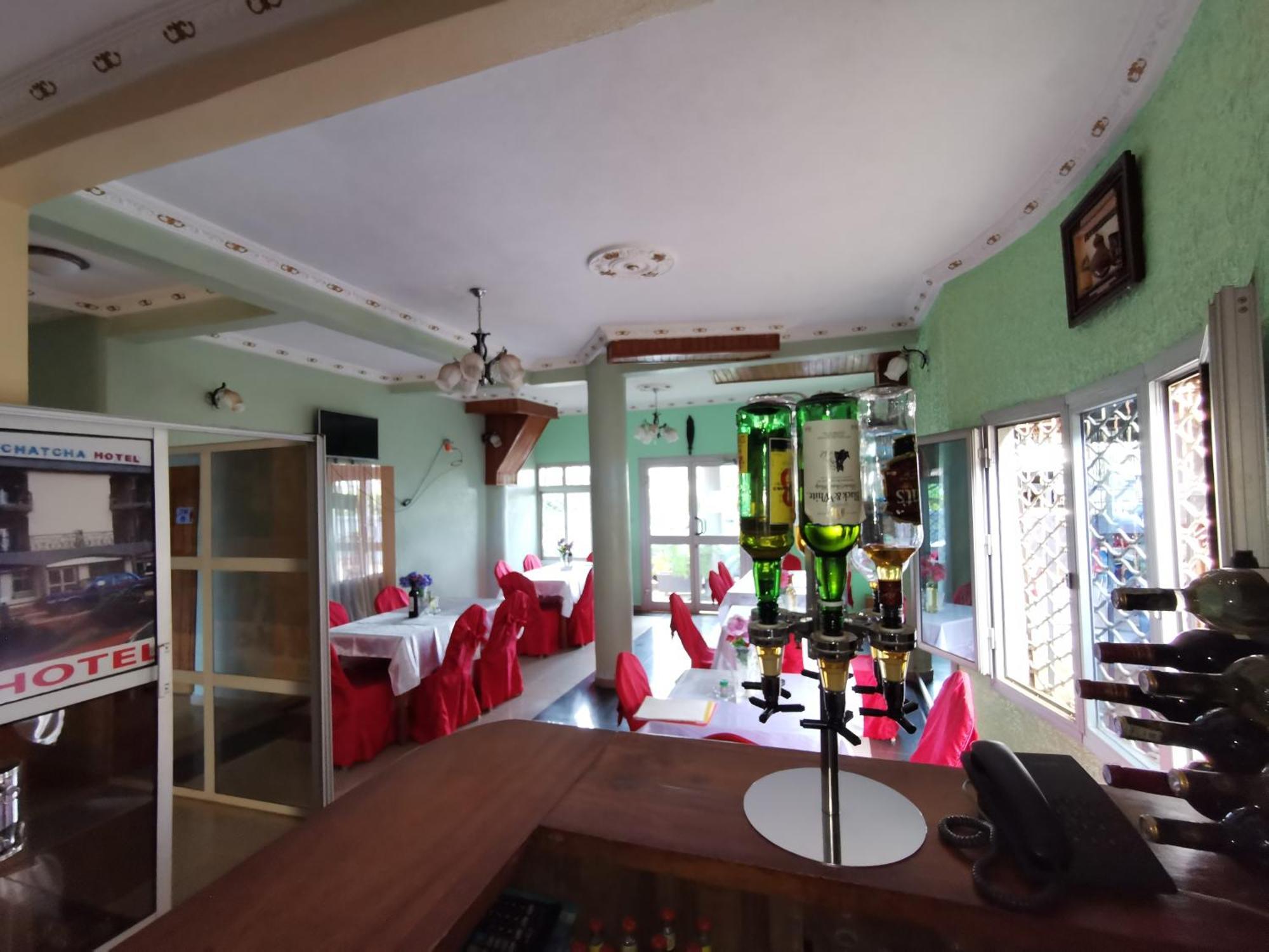 Yaoundé Tchatcha Hotel מראה חיצוני תמונה